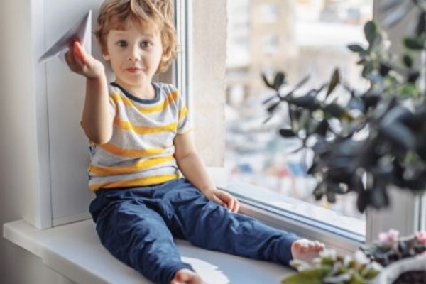 Comment protéger les fenêtres et les portes contre les enfants